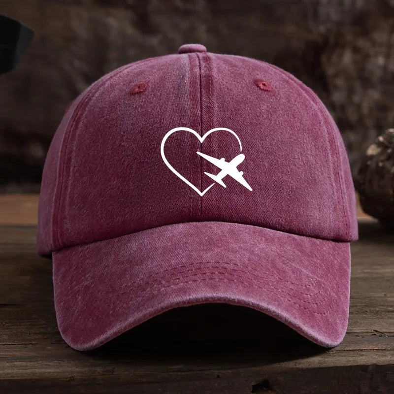 Fashionable unisex baseball cap with fun heart-shaped airplane print