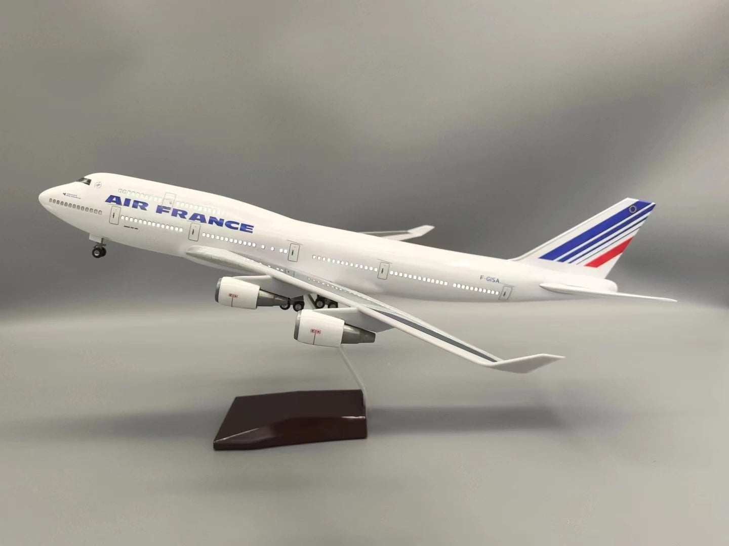 47 CM B747 Model AIR France Airlines With Resin Toy Aircraft Plane Model With Wheels