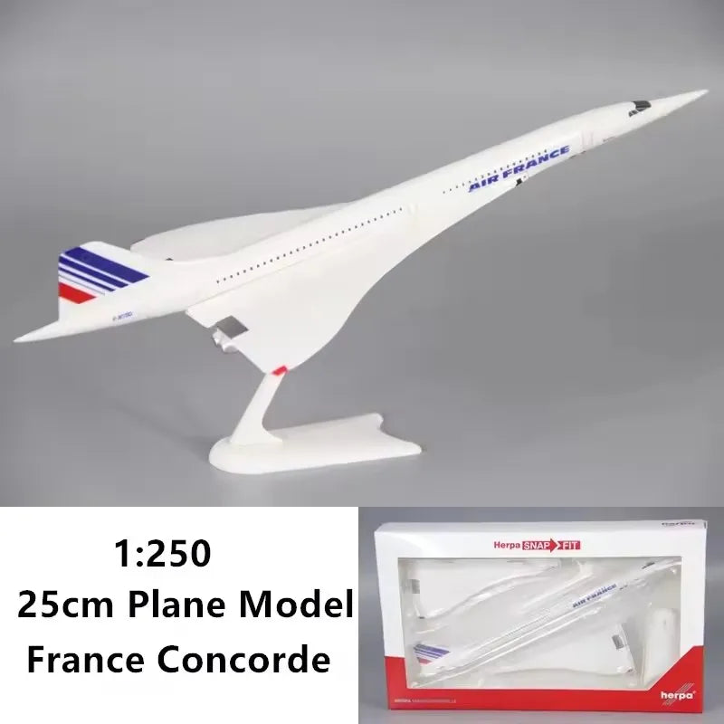 Model Singapore A380/Emirates Wildlife/British /France /Lufthansa Air Airline Aircraft Collection