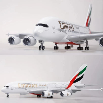 Resin Plane Toy Model 47cm 380 UAE Model Aircraft A380 Emirates Airways 1/160 Scale Light Die-Cast  With Landing Gear Airplane