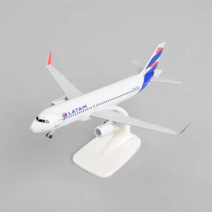 A320 Latam Airlines Chile Aircraft 20cm Metal Alloy With Landing Gears