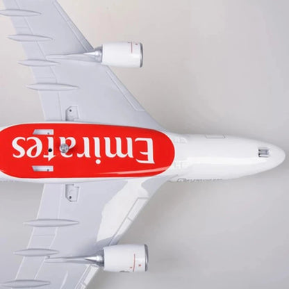 Resin Plane Toy Model 47cm 380 UAE Model Aircraft A380 Emirates Airways 1/160 Scale Light Die-Cast  With Landing Gear Airplane