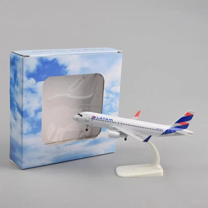 A320 Latam Airlines Chile Aircraft 20cm Metal Alloy With Landing Gears